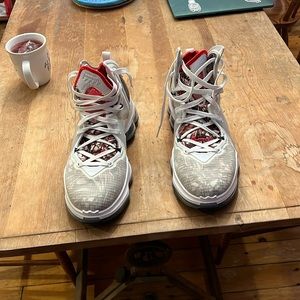 Never been worn Nike Basketball shoes